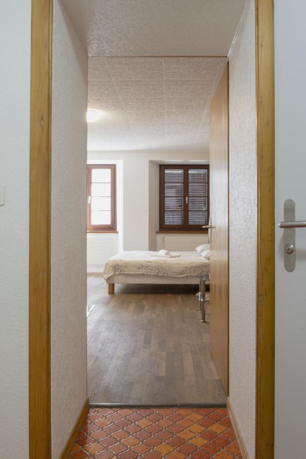 Hotel Du Cheval-Blanc La Chaux De Fonds Eksteriør billede